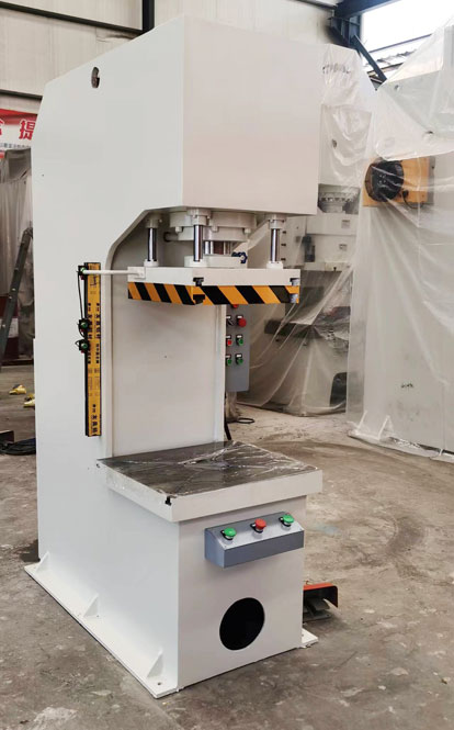 �α�Һ���C